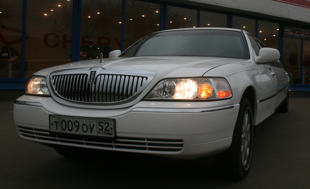 Lincoln Town Car
