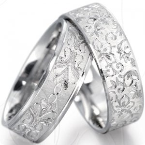 white-gold-wedding-band-5
